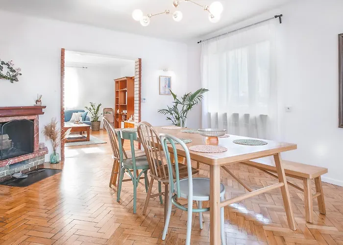 Tuyo Casa Sarabandy