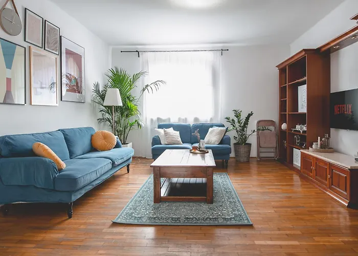 Tuyo Casa Sarabandy