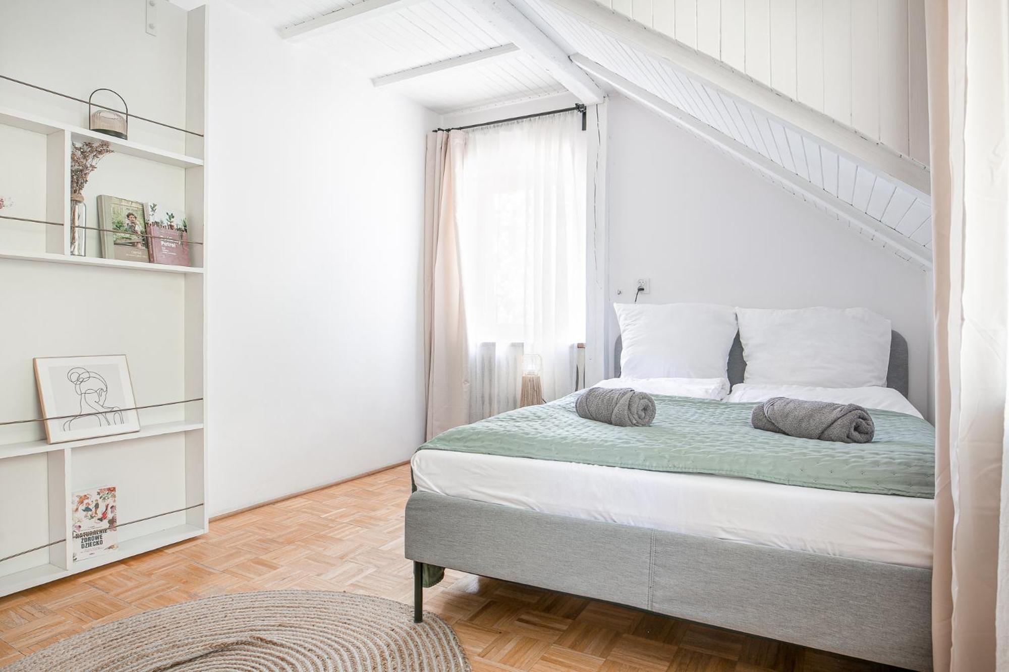Tuyo Casa Sarabandy * Warsaw